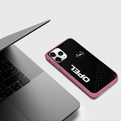 Чехол iPhone 11 Pro матовый Opel Карбон, цвет: 3D-малиновый — фото 2