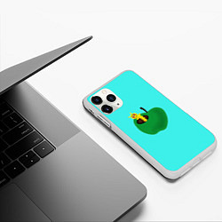 Чехол iPhone 11 Pro матовый Зеленое яблоко с червяком, цвет: 3D-белый — фото 2