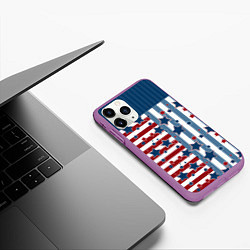 Чехол iPhone 11 Pro матовый Blue stars on a striped pattern, цвет: 3D-фиолетовый — фото 2