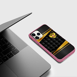 Чехол iPhone 11 Pro матовый Gold & black - Russia, цвет: 3D-малиновый — фото 2