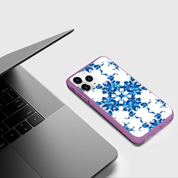 Чехол iPhone 11 Pro матовый Гжель цветы, цвет: 3D-фиолетовый — фото 2