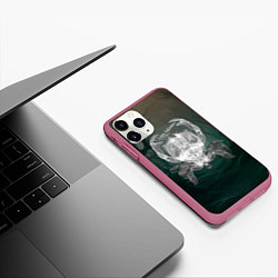 Чехол iPhone 11 Pro матовый Happy Halloween - Crab, цвет: 3D-малиновый — фото 2