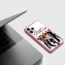 Чехол iPhone 11 Pro матовый Stray Kids white background, цвет: 3D-малиновый — фото 2