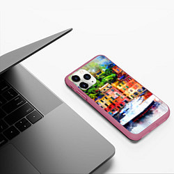 Чехол iPhone 11 Pro матовый Картина красочный город, цвет: 3D-малиновый — фото 2