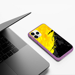 Чехол iPhone 11 Pro матовый Black and yellow, цвет: 3D-фиолетовый — фото 2