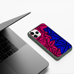 Чехол iPhone 11 Pro матовый Flowers paradise, цвет: 3D-темно-зеленый — фото 2