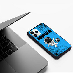 Чехол iPhone 11 Pro матовый Миша космонавт футболист, цвет: 3D-черный — фото 2