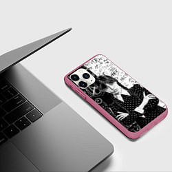 Чехол iPhone 11 Pro матовый Уэнсдей: Черное/Белое, цвет: 3D-малиновый — фото 2
