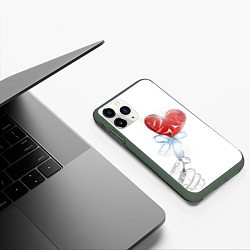 Чехол iPhone 11 Pro матовый Леденец сердечко, цвет: 3D-темно-зеленый — фото 2