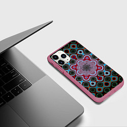 Чехол iPhone 11 Pro матовый Зеленый круговой узор, цвет: 3D-малиновый — фото 2