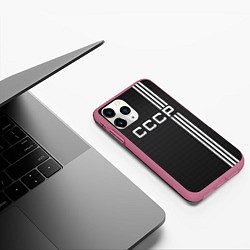 Чехол iPhone 11 Pro матовый СССР карбон, цвет: 3D-малиновый — фото 2