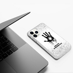 Чехол iPhone 11 Pro матовый Death Stranding с потертостями на светлом фоне, цвет: 3D-белый — фото 2