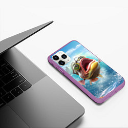Чехол iPhone 11 Pro матовый Карп выпрыгивающий из воды, цвет: 3D-фиолетовый — фото 2