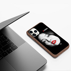 Чехол iPhone 11 Pro матовый Blackpink Jennie Red lips, цвет: 3D-коричневый — фото 2