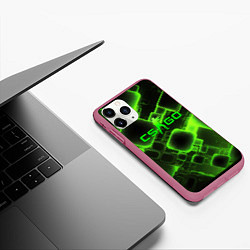 Чехол iPhone 11 Pro матовый CS GO зеленые кислотные плиты, цвет: 3D-малиновый — фото 2