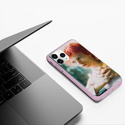 Чехол iPhone 11 Pro матовый David Bowie in Haddon Hall, цвет: 3D-розовый — фото 2