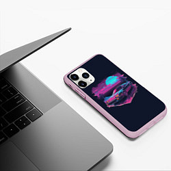 Чехол iPhone 11 Pro матовый Пальмы и гоночная машина в пурпурном свечении, цвет: 3D-розовый — фото 2