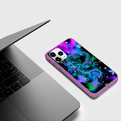 Чехол iPhone 11 Pro матовый Неоновый дракон в снежинках, цвет: 3D-фиолетовый — фото 2