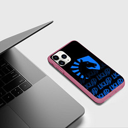 Чехол iPhone 11 Pro матовый Team Liquid style, цвет: 3D-малиновый — фото 2