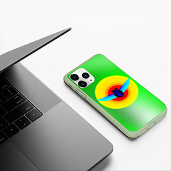 Чехол iPhone 11 Pro матовый Скарабей в желтом круге, цвет: 3D-салатовый — фото 2