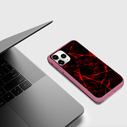 Чехол iPhone 11 Pro матовый Красные узоры шестиугольник, цвет: 3D-малиновый — фото 2