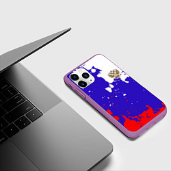 Чехол iPhone 11 Pro матовый Российский герб на триколоре, цвет: 3D-фиолетовый — фото 2