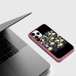 Чехол iPhone 11 Pro матовый Утки в пруду, цвет: 3D-малиновый — фото 2