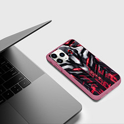 Чехол iPhone 11 Pro матовый Адская киберпанк броня красная, цвет: 3D-малиновый — фото 2