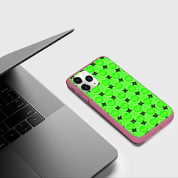 Чехол iPhone 11 Pro матовый Сердечки и сюрикены, цвет: 3D-малиновый — фото 2