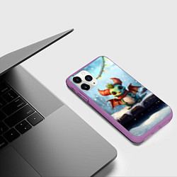 Чехол iPhone 11 Pro матовый Дракон новогодний маленький, цвет: 3D-фиолетовый — фото 2
