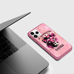 Чехол iPhone 11 Pro матовый Её величество Елена - львица, цвет: 3D-малиновый — фото 2