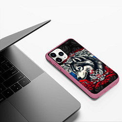 Чехол iPhone 11 Pro матовый Русский волк и герб России, цвет: 3D-малиновый — фото 2