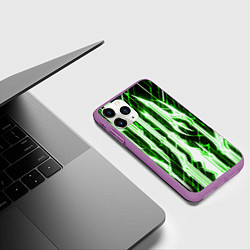 Чехол iPhone 11 Pro матовый Зелёные неоновые полосы на чёрном фоне, цвет: 3D-фиолетовый — фото 2