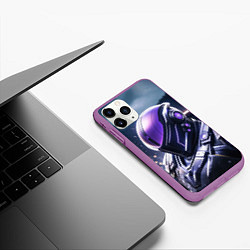 Чехол iPhone 11 Pro матовый Киборг в фиолетовом шлеме, цвет: 3D-фиолетовый — фото 2