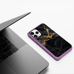 Чехол iPhone 11 Pro матовый Золотой путь на черном граните, цвет: 3D-фиолетовый — фото 2