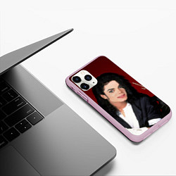 Чехол iPhone 11 Pro матовый Michael Jackson с пантерой и автографом, цвет: 3D-розовый — фото 2