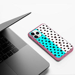 Чехол iPhone 11 Pro матовый Roblox pattern logo mobile, цвет: 3D-малиновый — фото 2