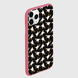 Чехол iPhone 11 Pro матовый Злой гусь с ножом, цвет: 3D-малиновый — фото 2