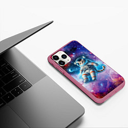 Чехол iPhone 11 Pro матовый The cat is a brave cosmonaut - ai art, цвет: 3D-малиновый — фото 2