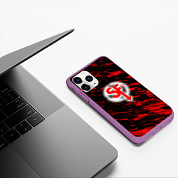 Чехол iPhone 11 Pro матовый Sally face красные искры, цвет: 3D-фиолетовый — фото 2