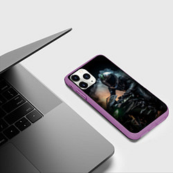 Чехол iPhone 11 Pro матовый Мотоциклист на мотоцикле, цвет: 3D-фиолетовый — фото 2