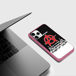 Чехол iPhone 11 Pro матовый Анархия - Punks not dead, цвет: 3D-малиновый — фото 2