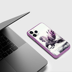 Чехол iPhone 11 Pro матовый Черный ворон и город, цвет: 3D-фиолетовый — фото 2