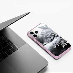 Чехол iPhone 11 Pro матовый Чено-белая снежинка, цвет: 3D-розовый — фото 2