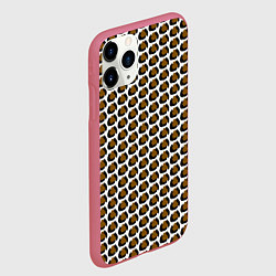 Чехол iPhone 11 Pro матовый Паттерн пятнышки, цвет: 3D-малиновый — фото 2