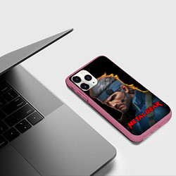 Чехол iPhone 11 Pro матовый Веном Снейк из игры Metal gear, цвет: 3D-малиновый — фото 2