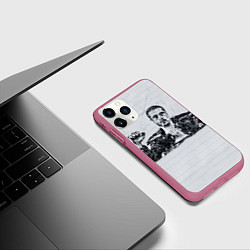 Чехол iPhone 11 Pro матовый Тайлер кайфует, цвет: 3D-малиновый — фото 2