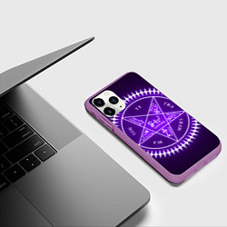 Чехол iPhone 11 Pro матовый Темный дворецкий печать контракта - пентаграмма, цвет: 3D-фиолетовый — фото 2