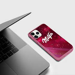 Чехол iPhone 11 Pro матовый Milfa надпись в стиле шоколадки Milka, цвет: 3D-малиновый — фото 2