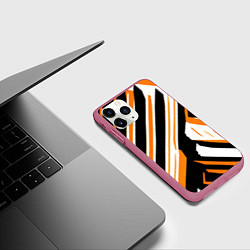Чехол iPhone 11 Pro матовый Чёрно-оранжевые полосы на белом фоне, цвет: 3D-малиновый — фото 2